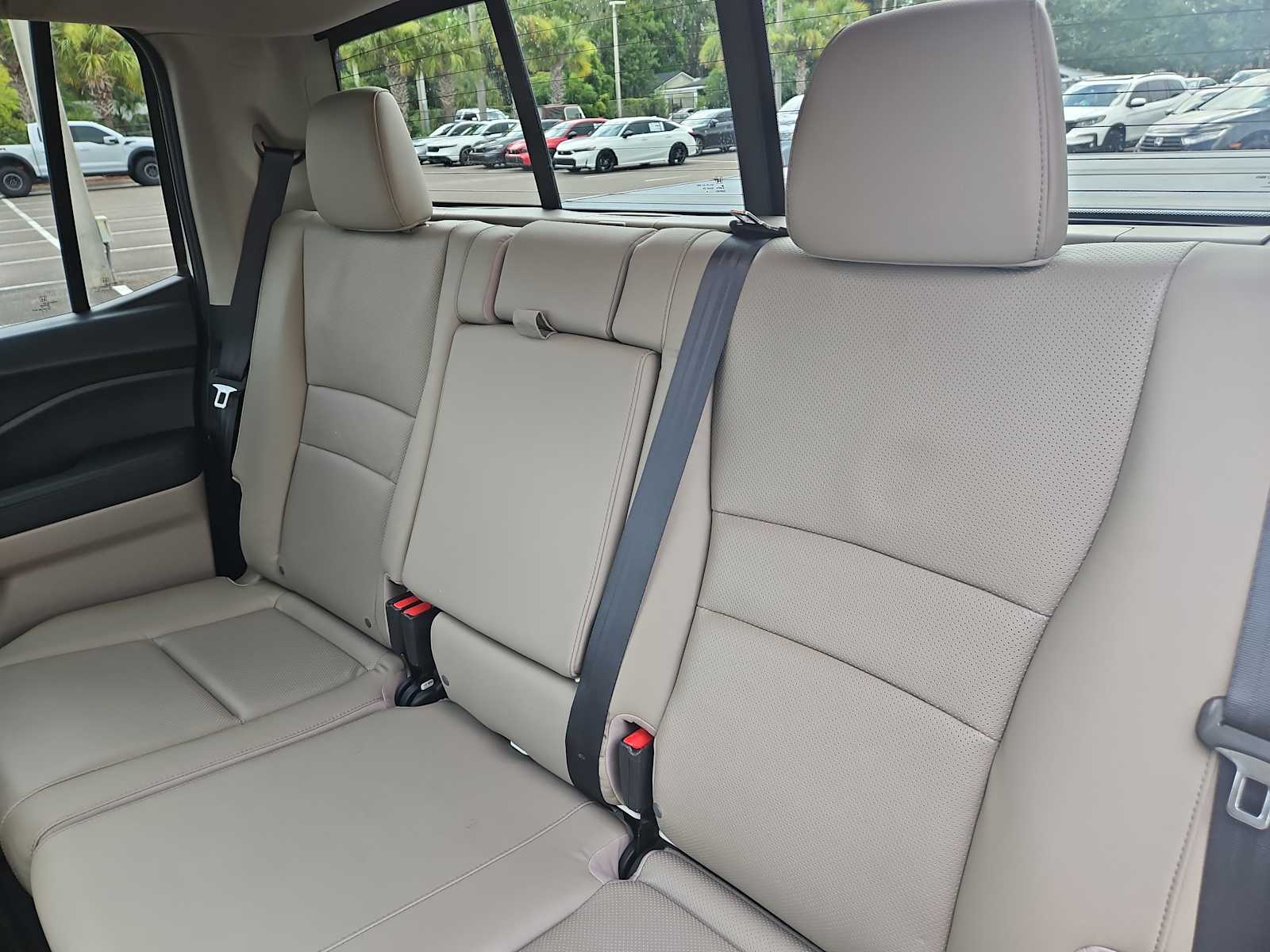 Thumbnail: 2019 Honda Ridgeline - 26
