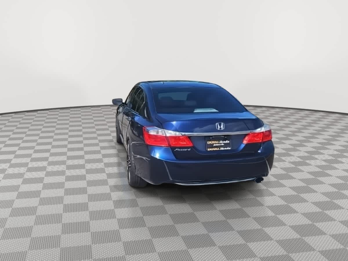 Thumbnail: 2015 Honda Accord - 7
