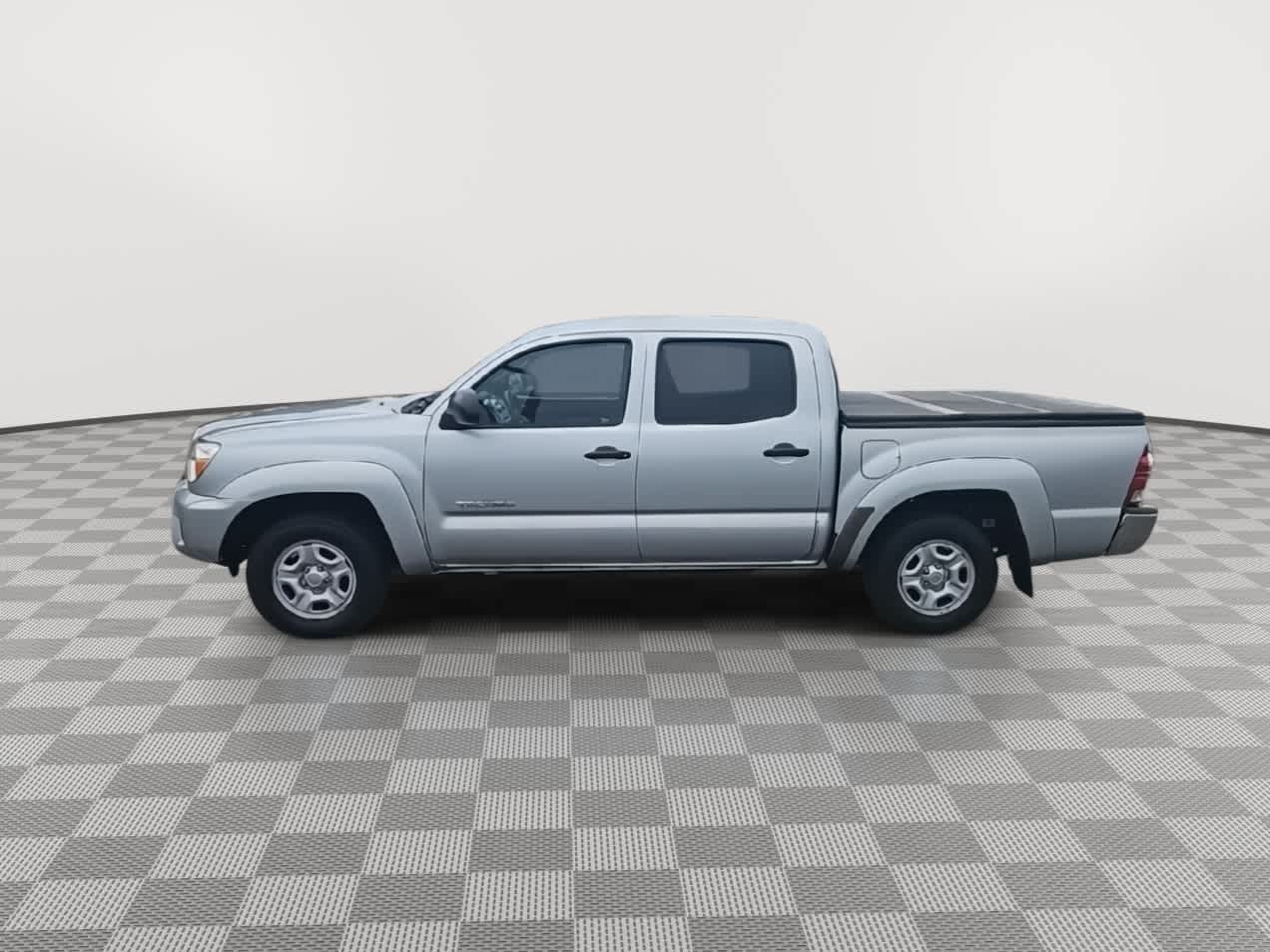 Thumbnail: 2012 Toyota Tacoma - 5