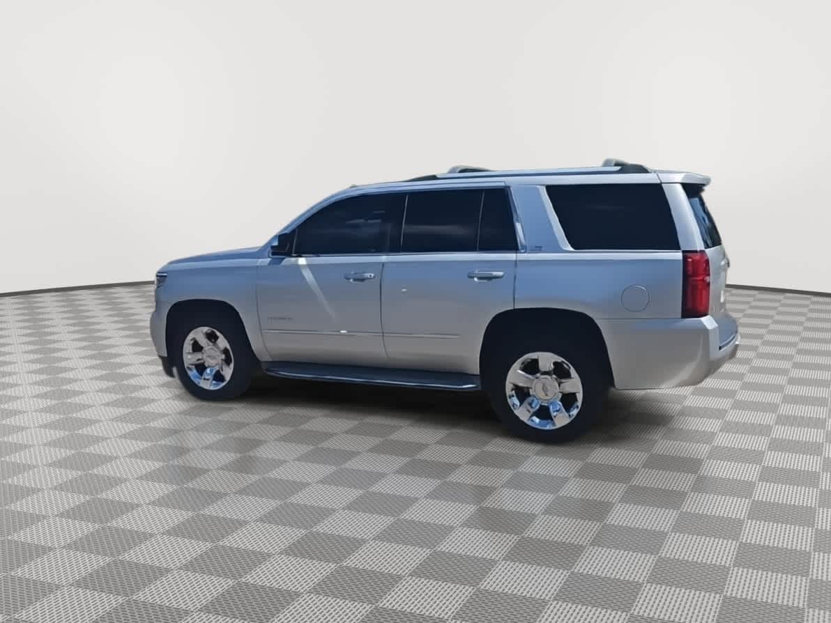 Thumbnail: 2015 Chevrolet Tahoe - 6