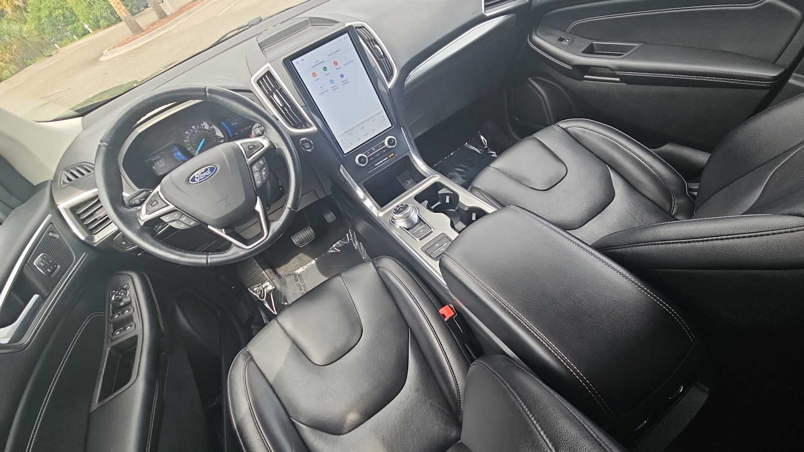 Thumbnail: 2022 Ford Edge - 22