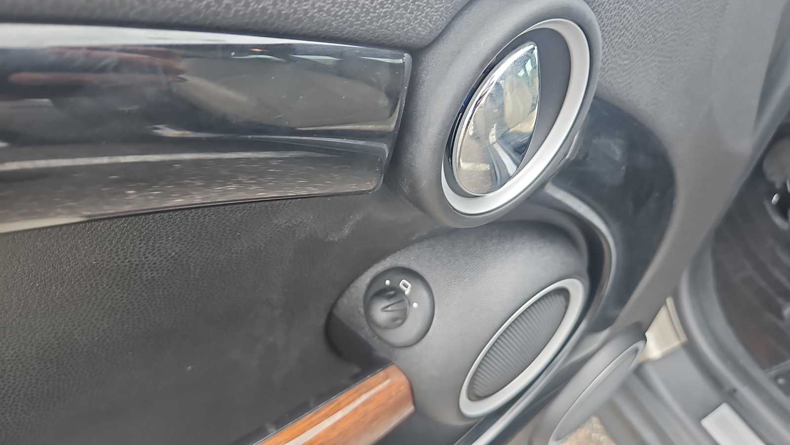 Thumbnail: 2012 MINI Cooper Clubman - 15