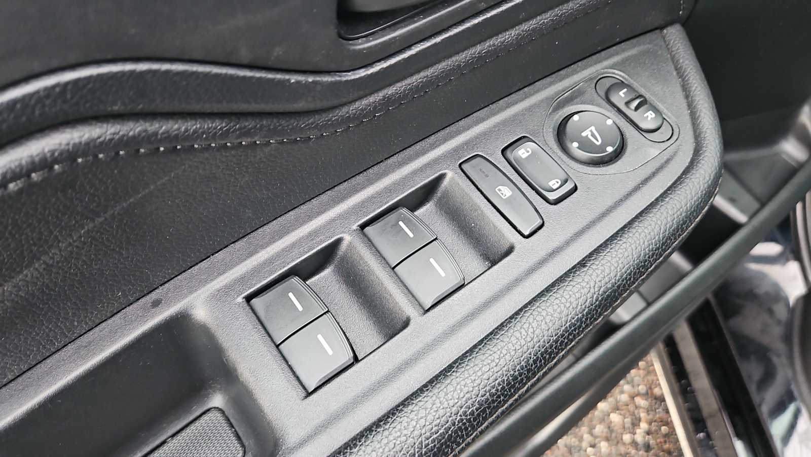 Thumbnail: 2023 Honda Odyssey - 15