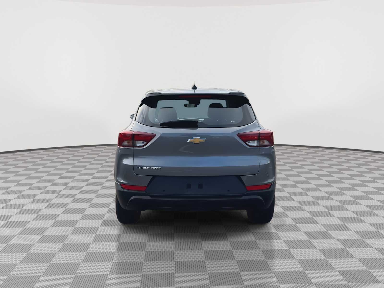 Thumbnail: 2021 Chevrolet TrailBlazer - 7