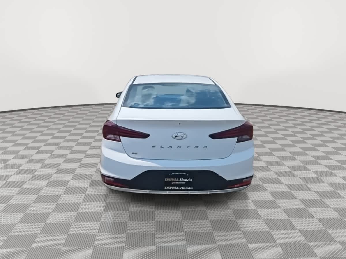 Thumbnail: 2020 Hyundai Elantra - 7