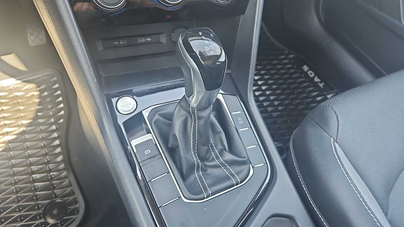 Thumbnail: 2022 Volkswagen Taos - 22