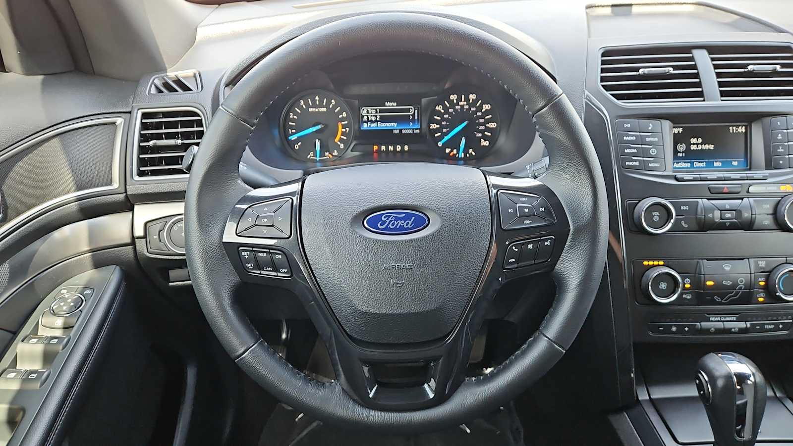 Thumbnail: 2019 Ford Explorer - 11