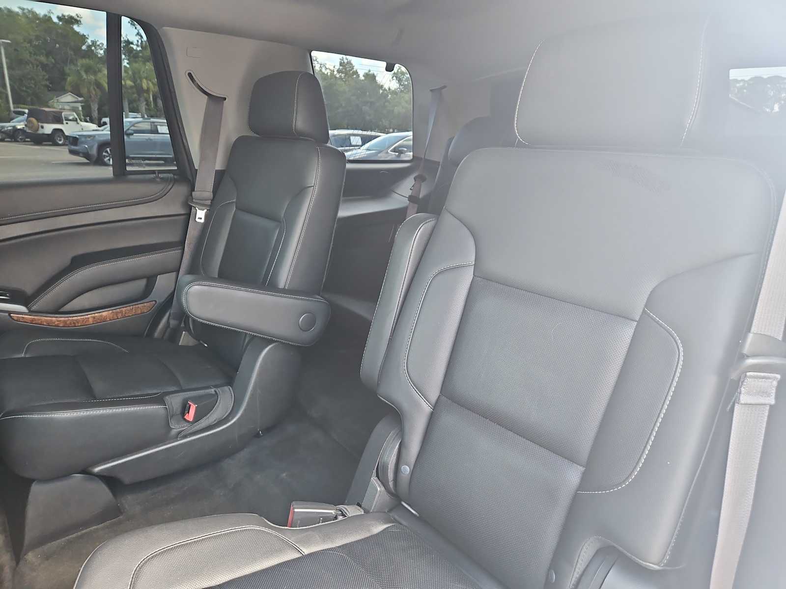 Thumbnail: 2015 Chevrolet Tahoe - 25