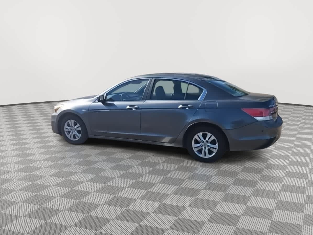 Thumbnail: 2011 Honda Accord - 6