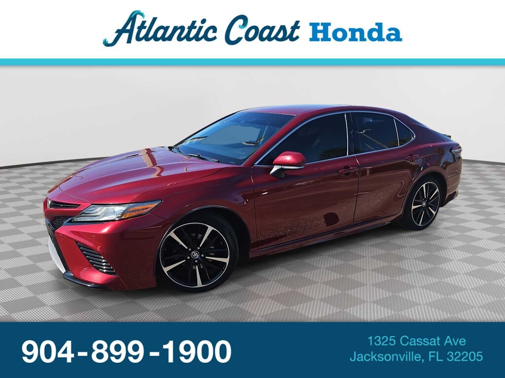 Used 2018 Toyota Camry XSE Sedan