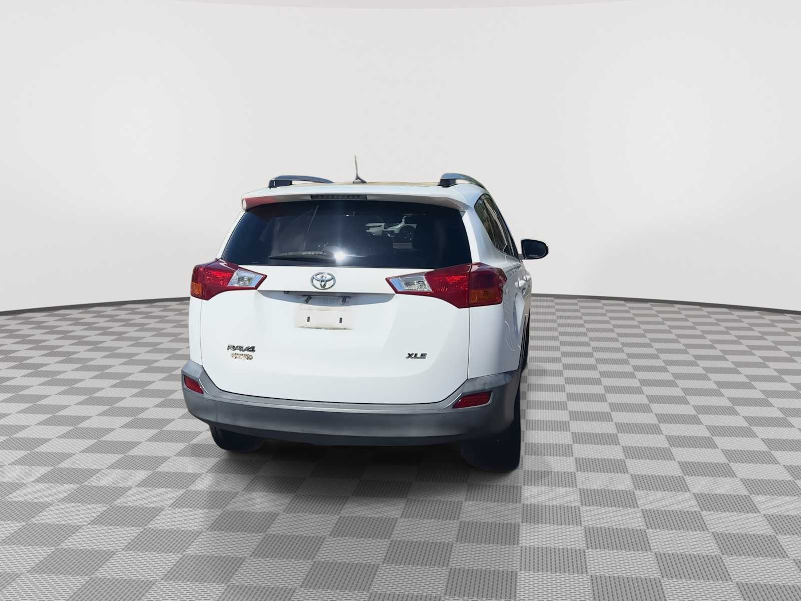 Thumbnail: 2014 Toyota RAV4 - 7