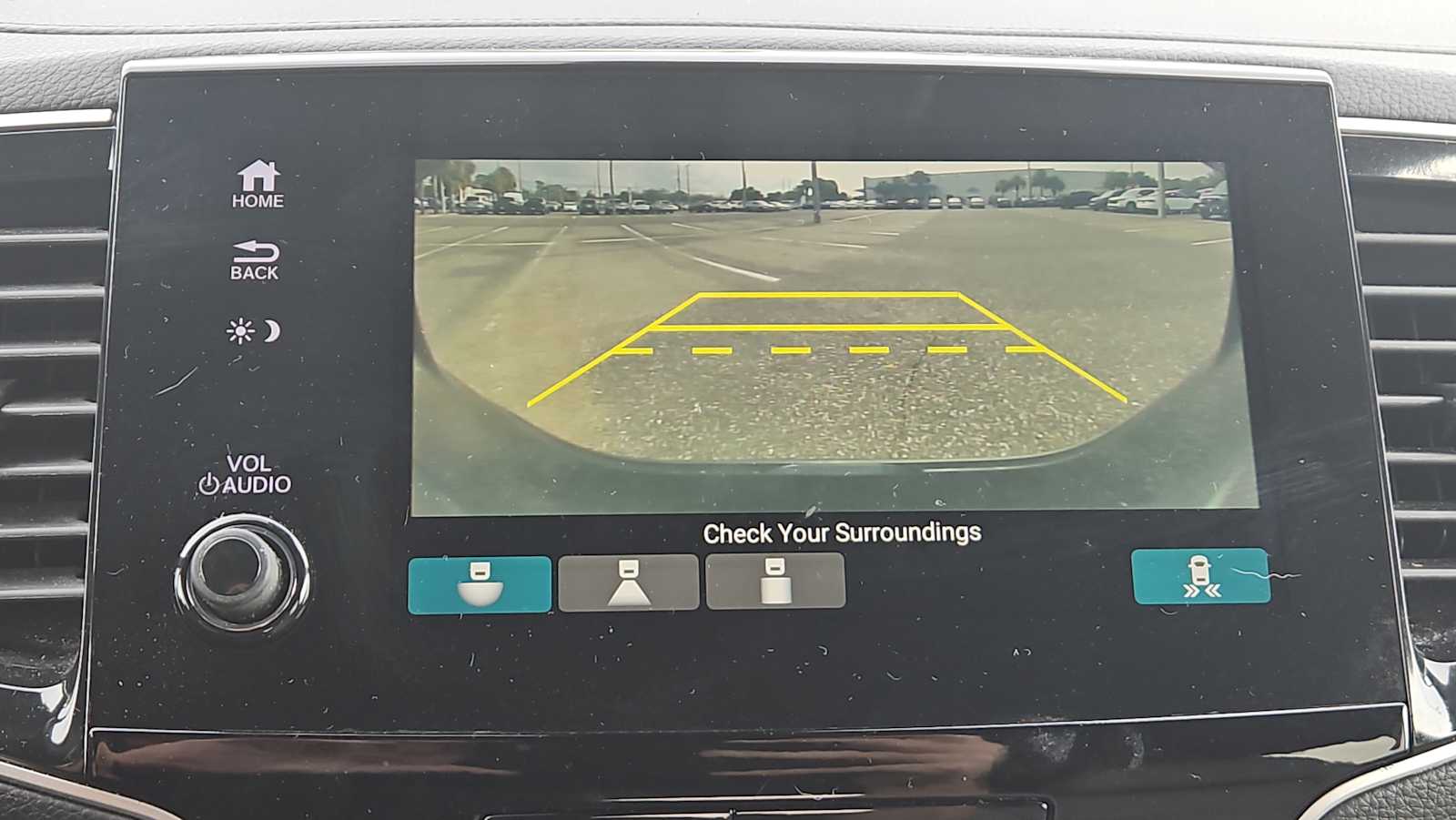 Thumbnail: 2020 Honda Passport - 24