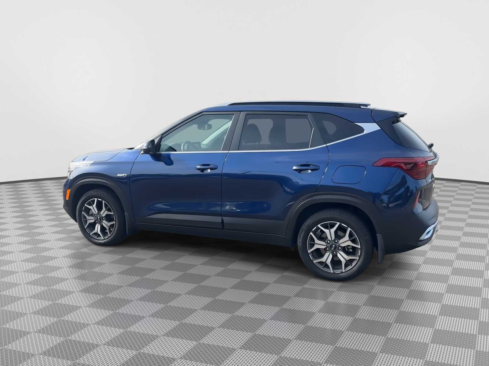 Thumbnail: 2021 Kia Seltos - 6
