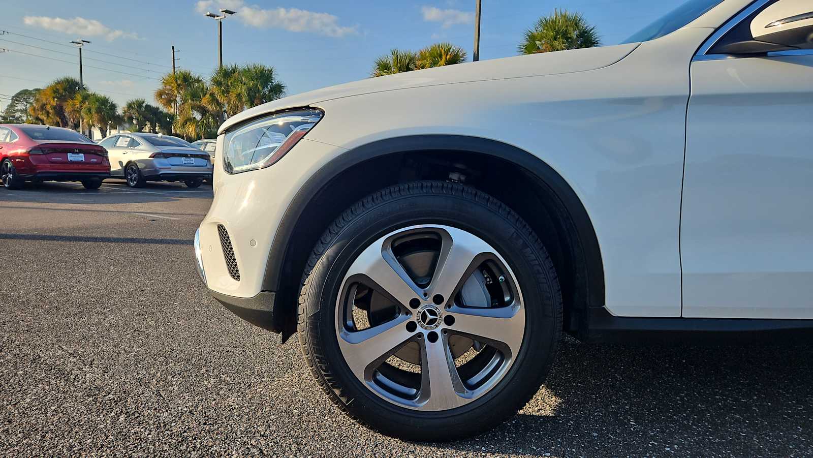 Thumbnail: 2022 Mercedes-Benz GLC - 18