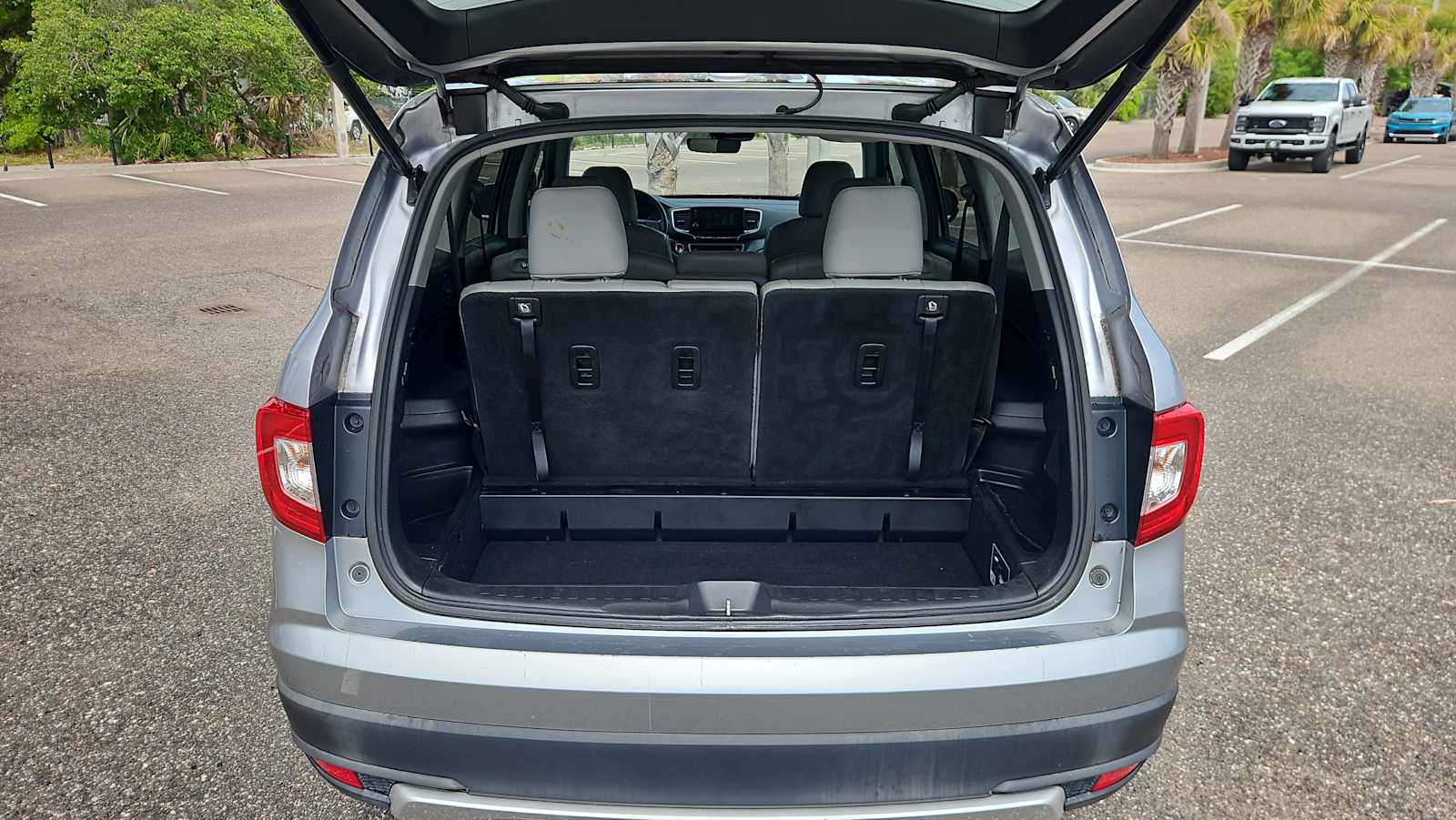 Thumbnail: 2019 Honda Pilot - 21