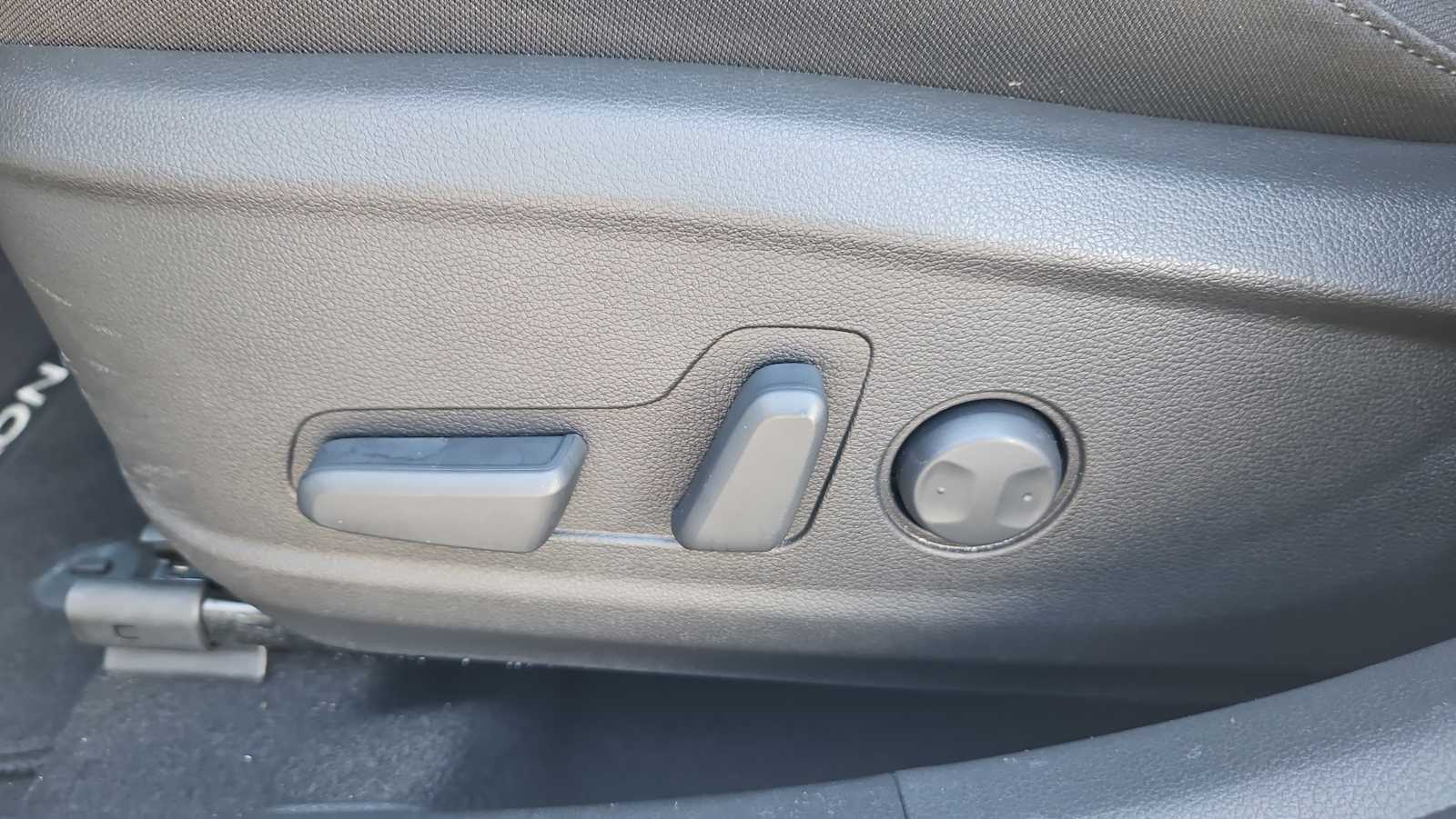 Thumbnail: 2023 Hyundai Kona - 14