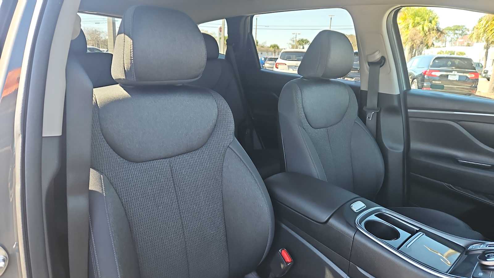 Thumbnail: 2023 Hyundai Santa Fe - 25