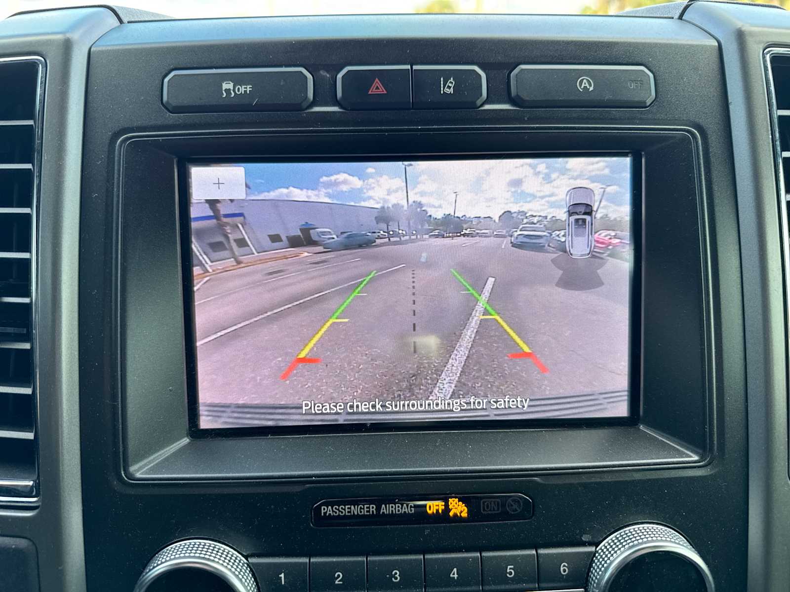 Thumbnail: 2020 Ford Expedition - 12