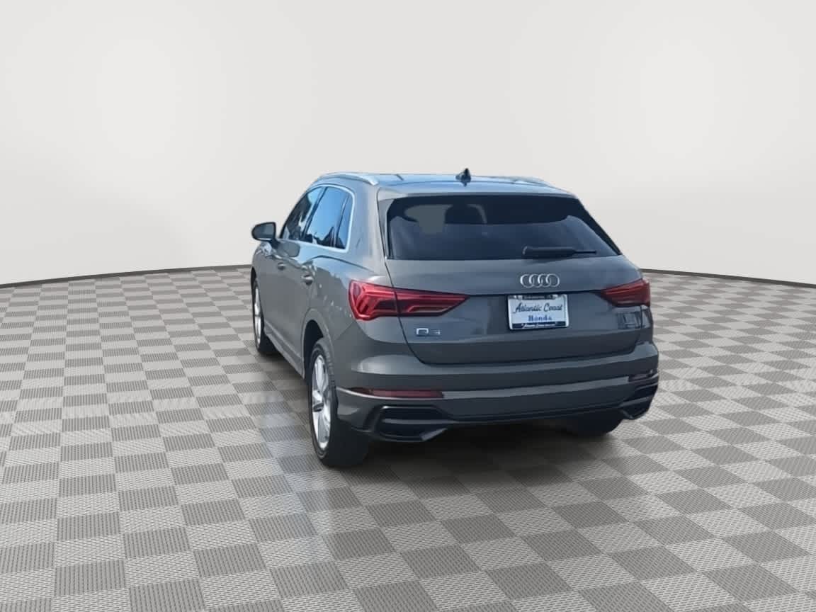 Thumbnail: 2022 Audi Q3 - 7