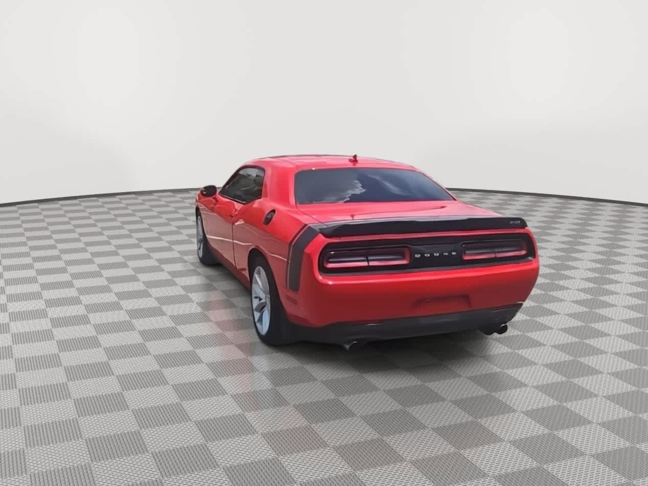Thumbnail: 2016 Dodge Challenger - 7