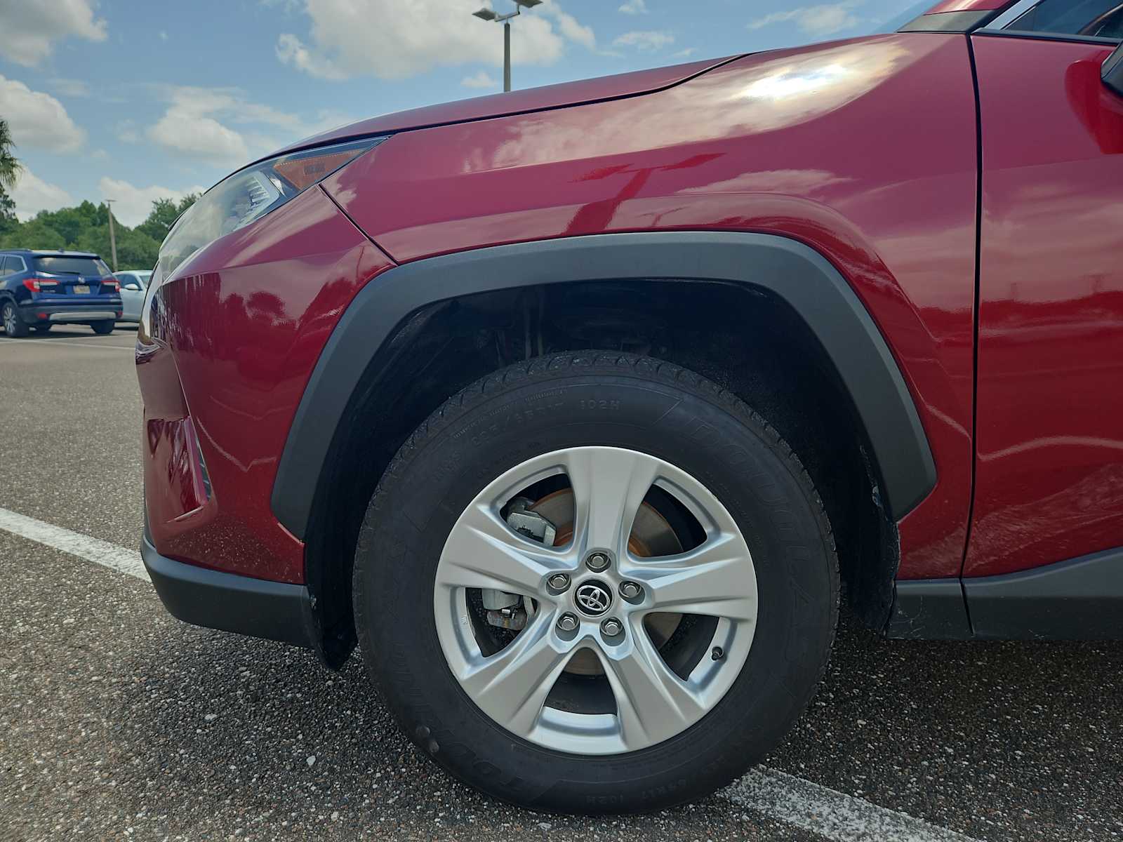 Thumbnail: 2020 Toyota RAV4 - 19