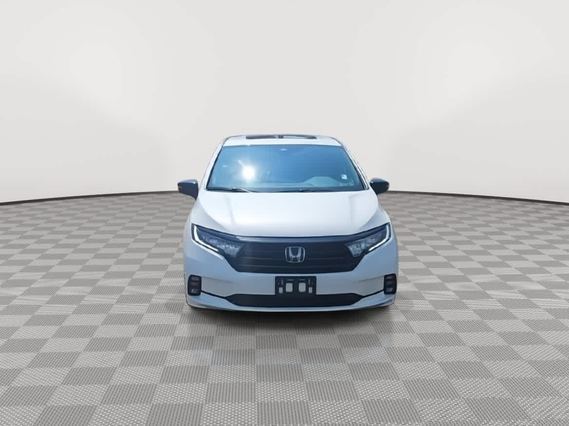 Thumbnail: 2023 Honda Odyssey - 3