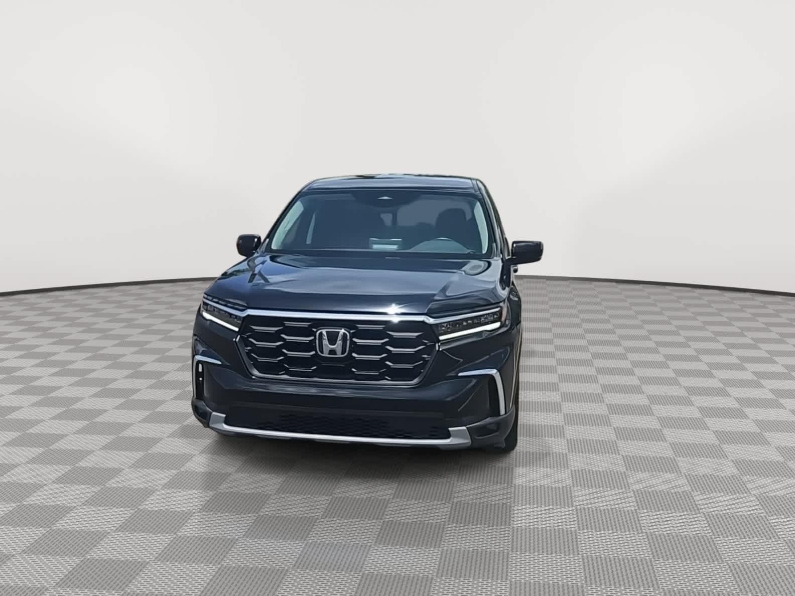 Thumbnail: 2023 Honda Pilot - 3