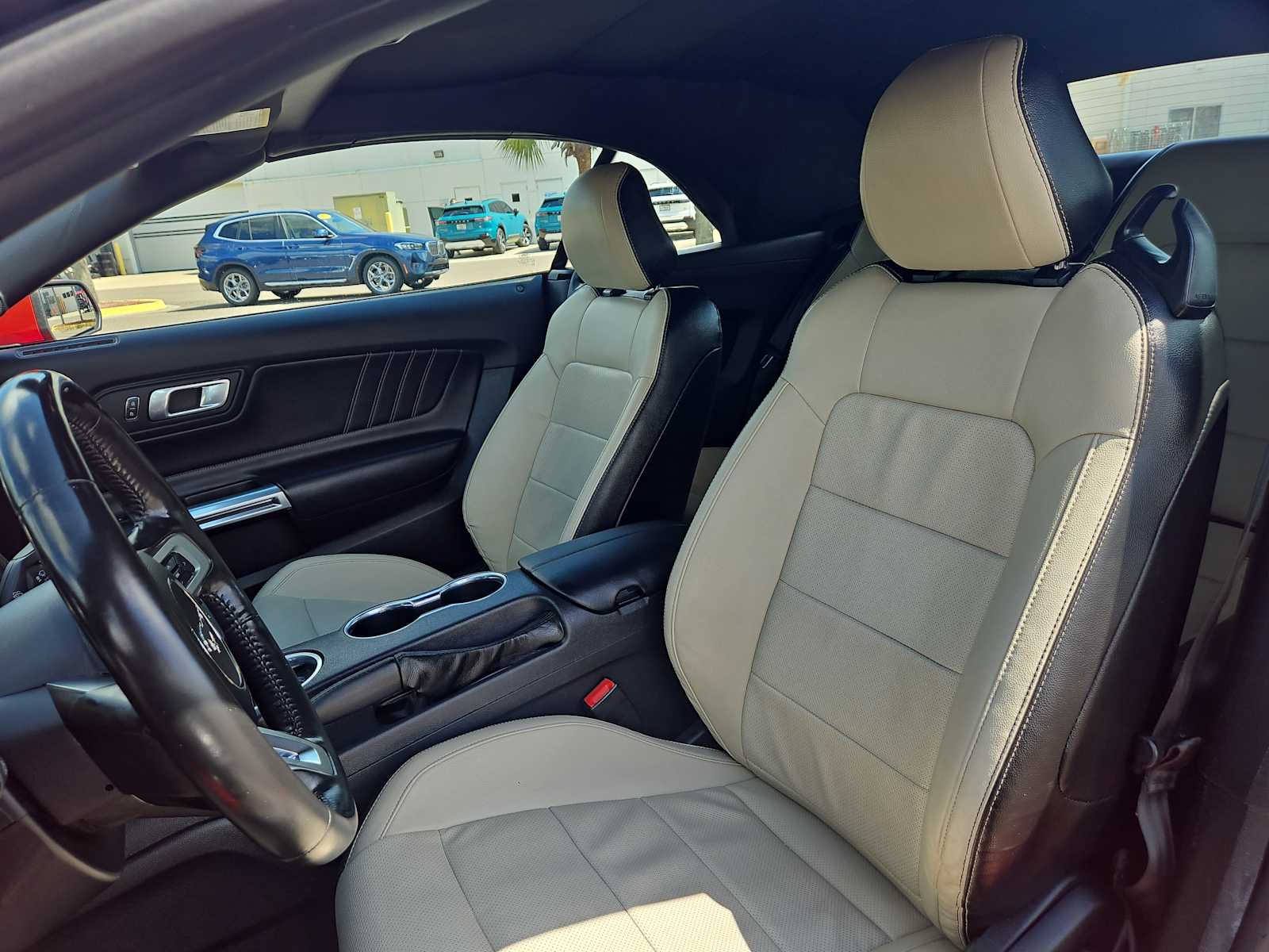 Thumbnail: 2022 Ford Mustang - 13
