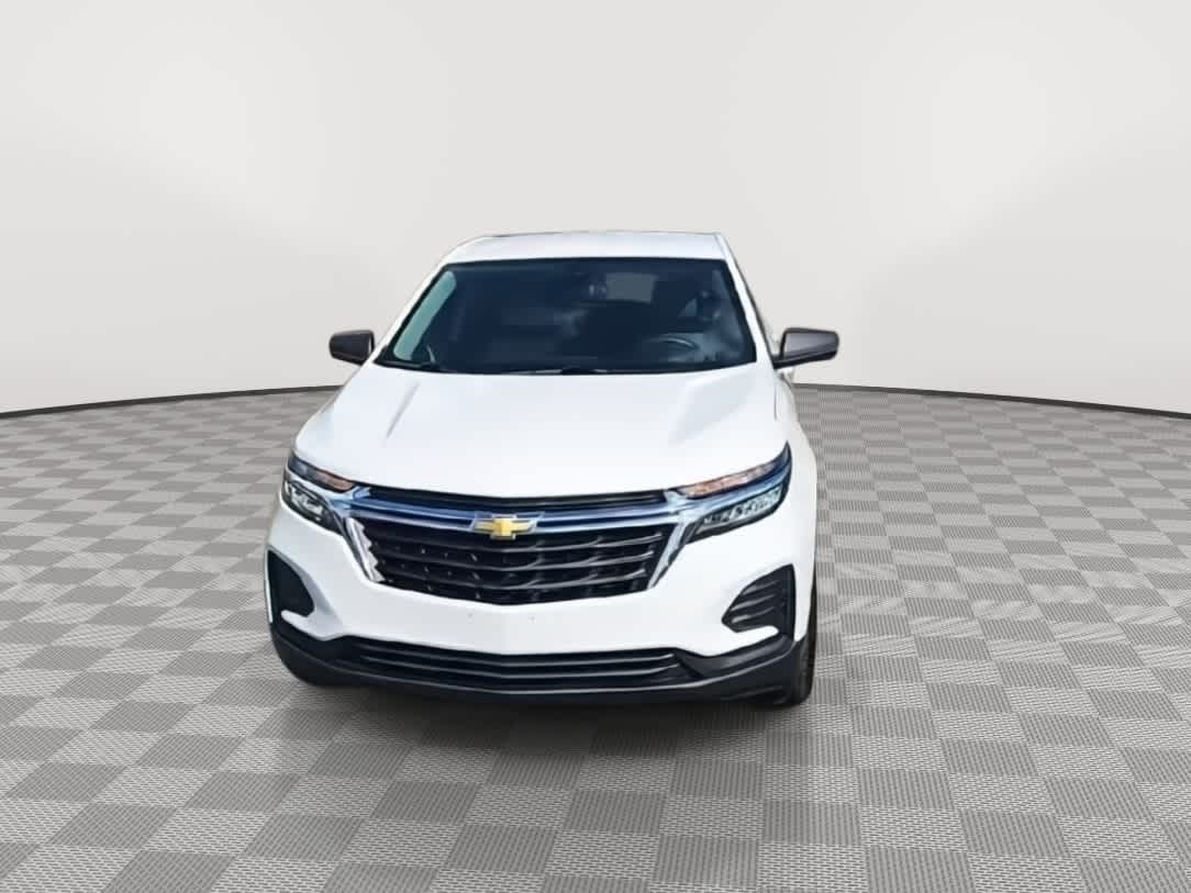 Thumbnail: 2023 Chevrolet Equinox - 3