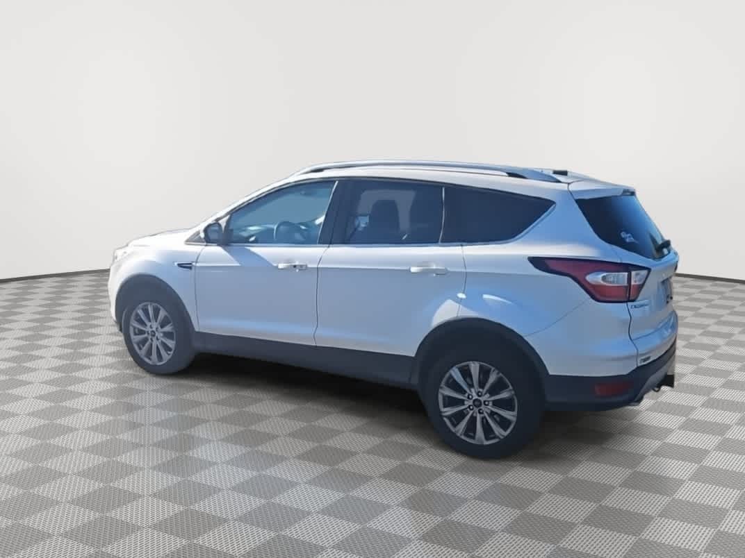 Thumbnail: 2017 Ford Escape - 6