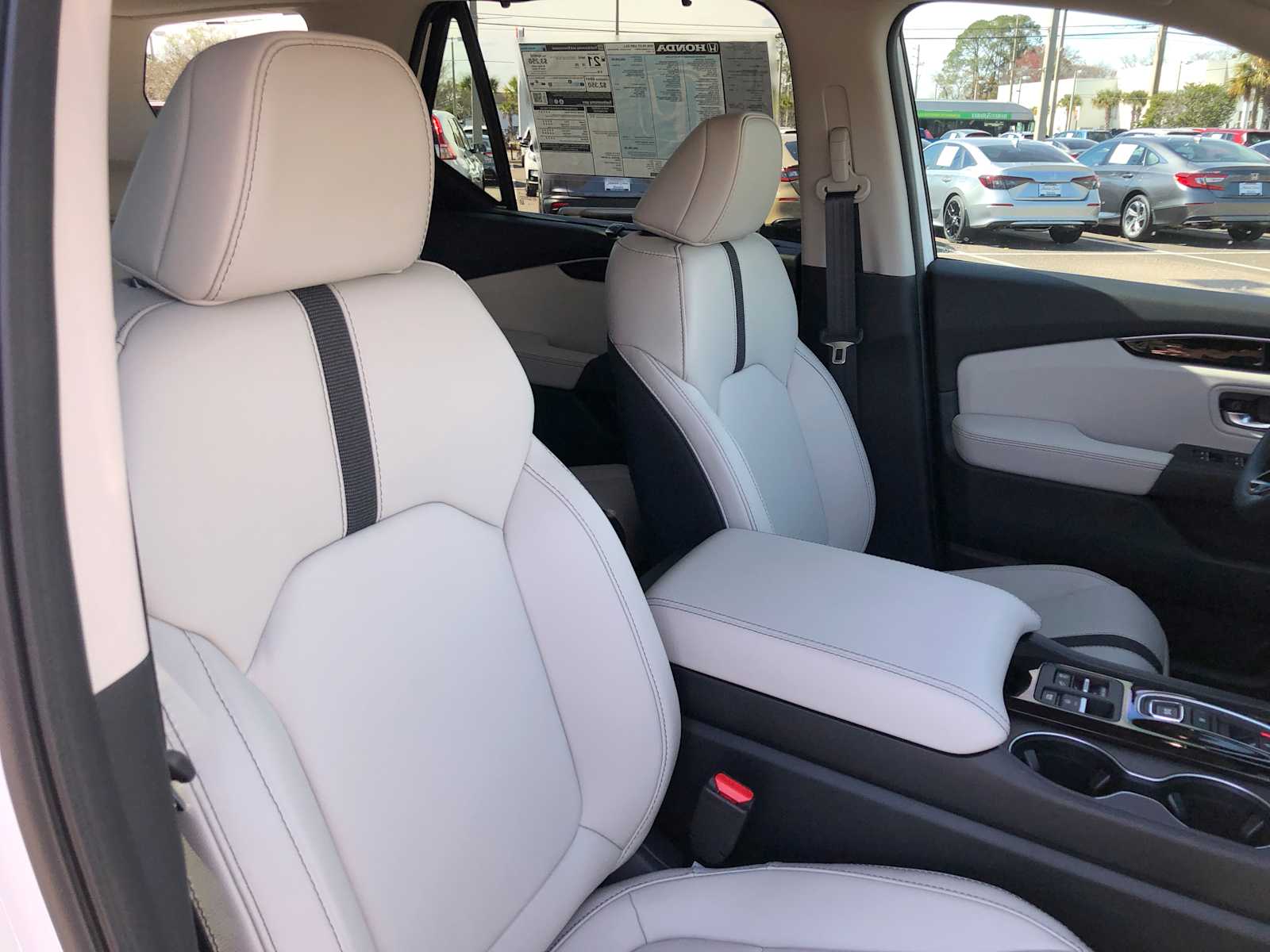 Thumbnail: 2026 Honda Pilot - 26