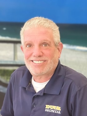 Staff member Sal Santora from ID_f462333ba6e7