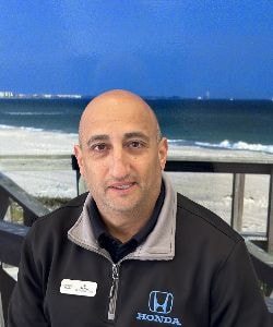 Staff member Zeyad Rafidi from ID_1283ddcd3085