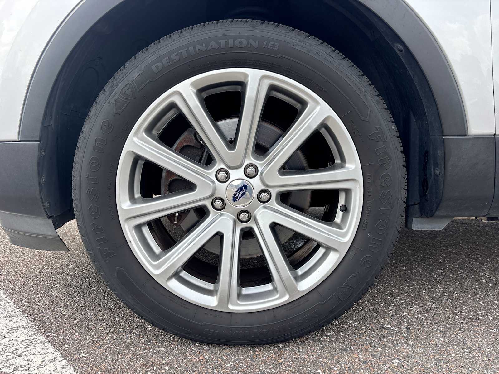 Thumbnail: 2017 Ford Explorer - 17