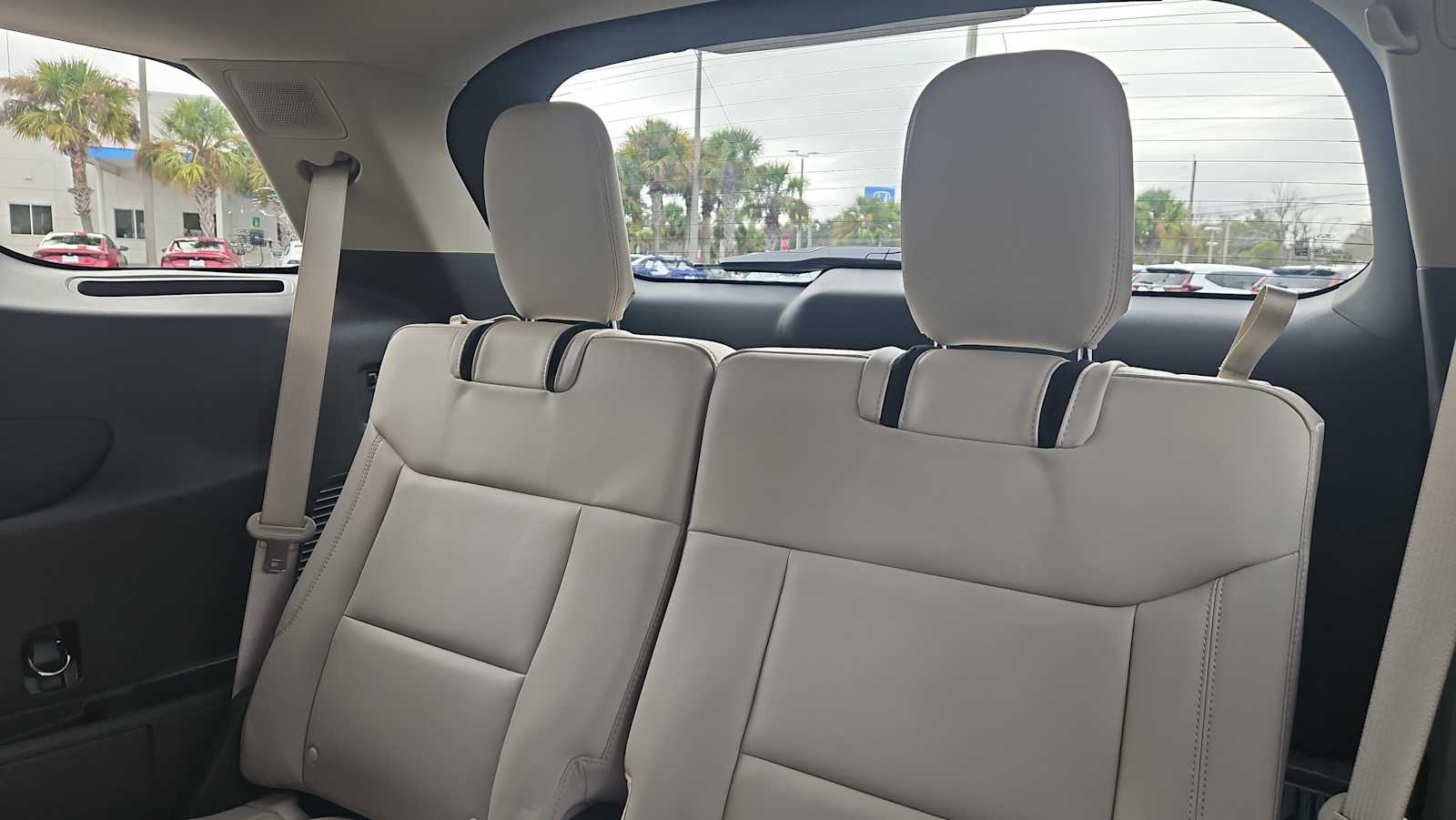 Thumbnail: 2023 Ford Explorer - 26