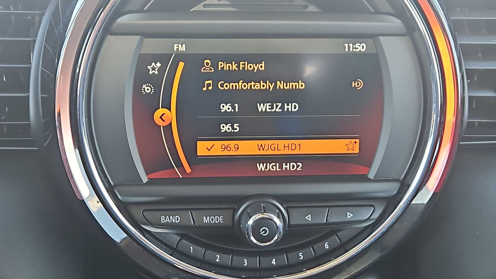 Thumbnail: 2019 MINI Cooper Hardtop - 12