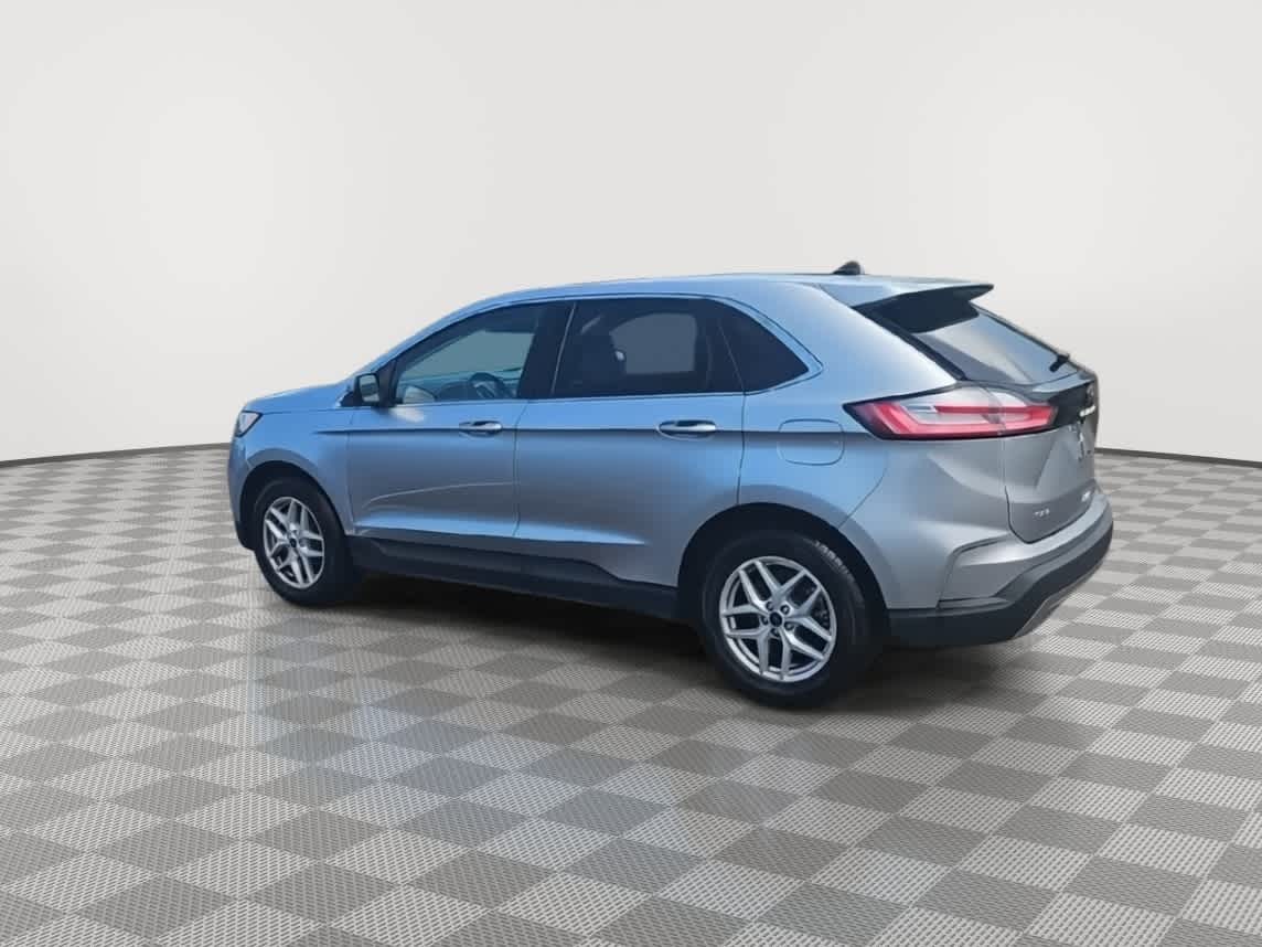 Thumbnail: 2023 Ford Edge - 6