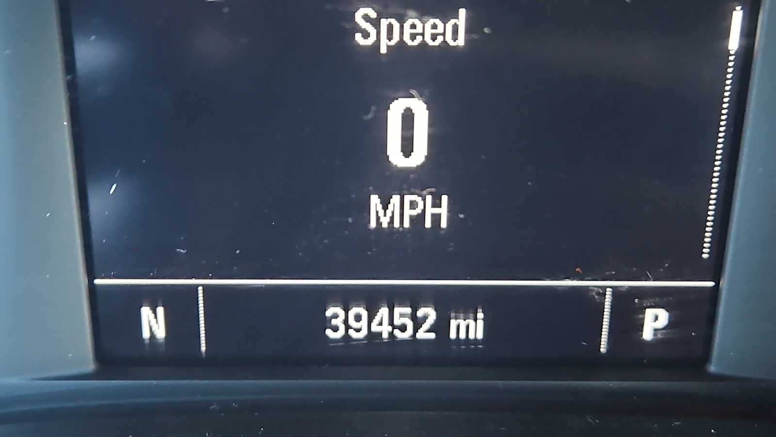 Thumbnail: 2022 Chevrolet Colorado - 10