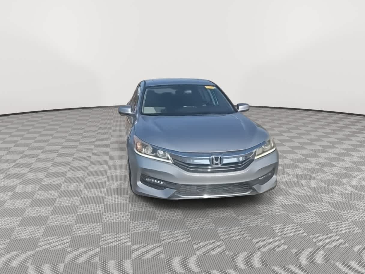 Thumbnail: 2017 Honda Accord - 3