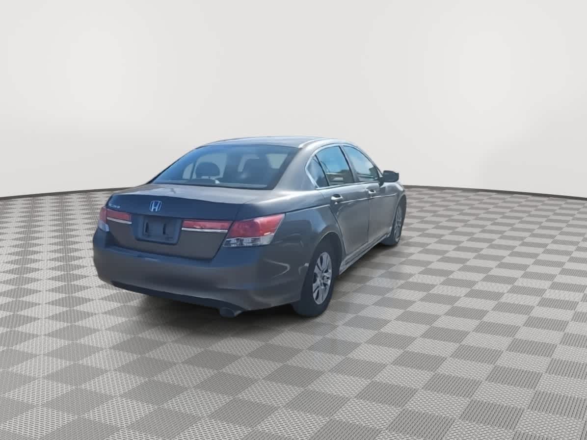 Thumbnail: 2011 Honda Accord - 8