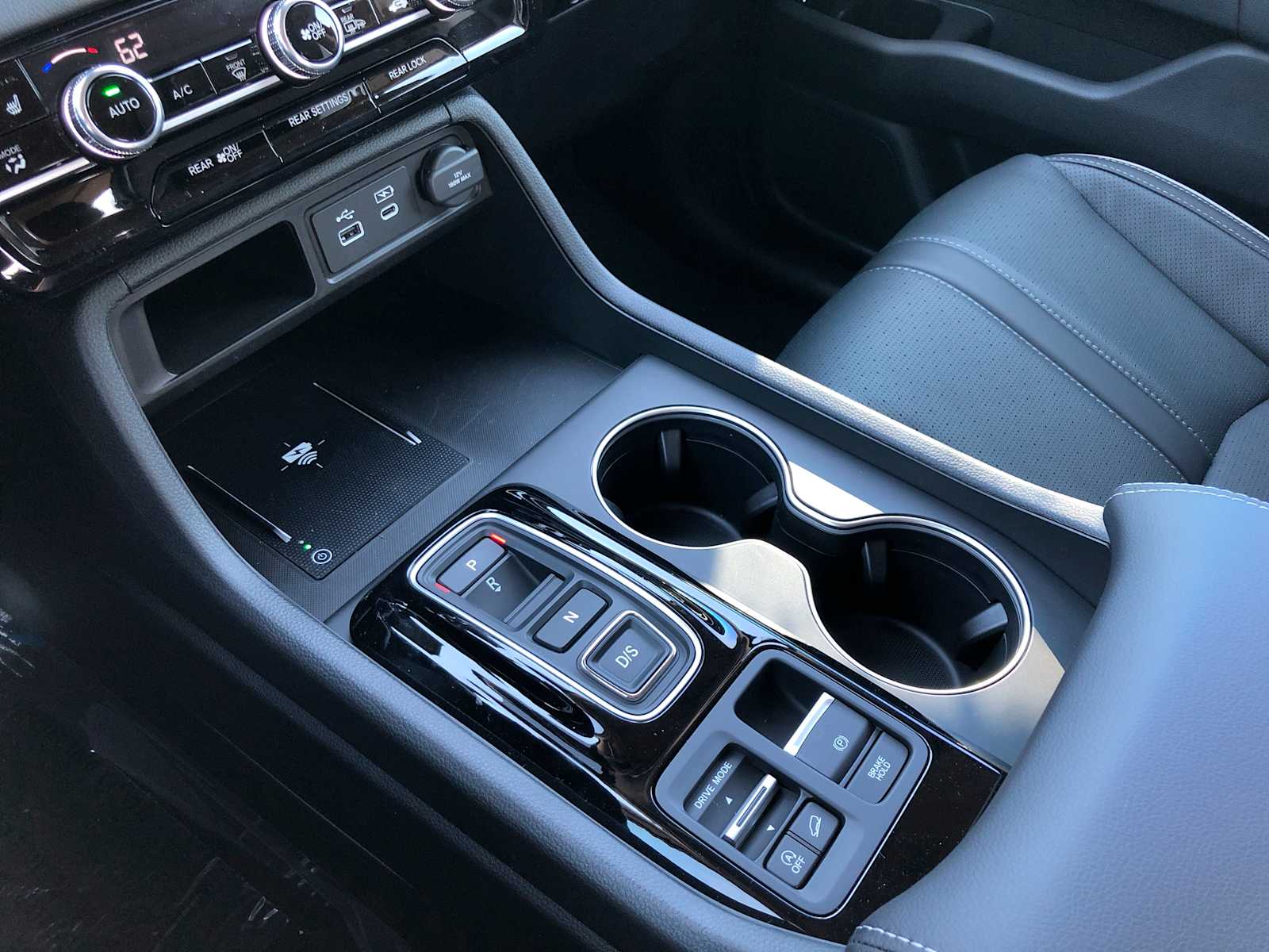 Thumbnail: 2025 Honda Pilot - 22