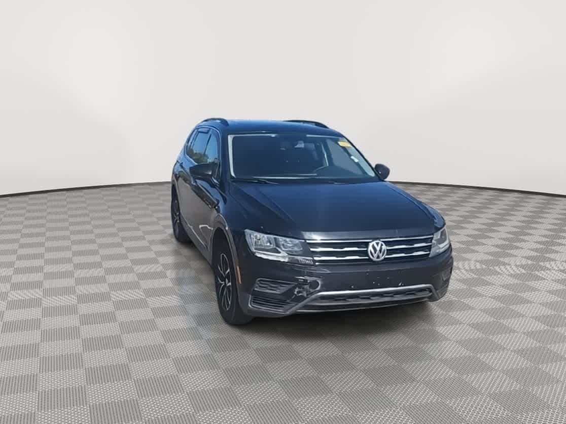 Thumbnail: 2020 Volkswagen Tiguan - 3