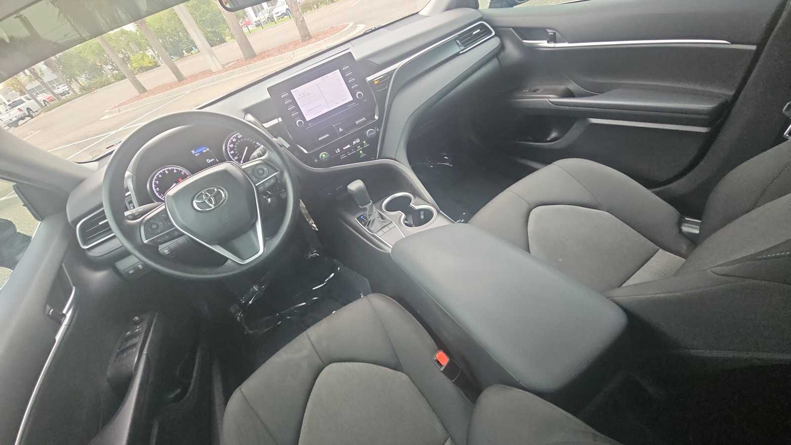 Thumbnail: 2023 Toyota Camry - 22