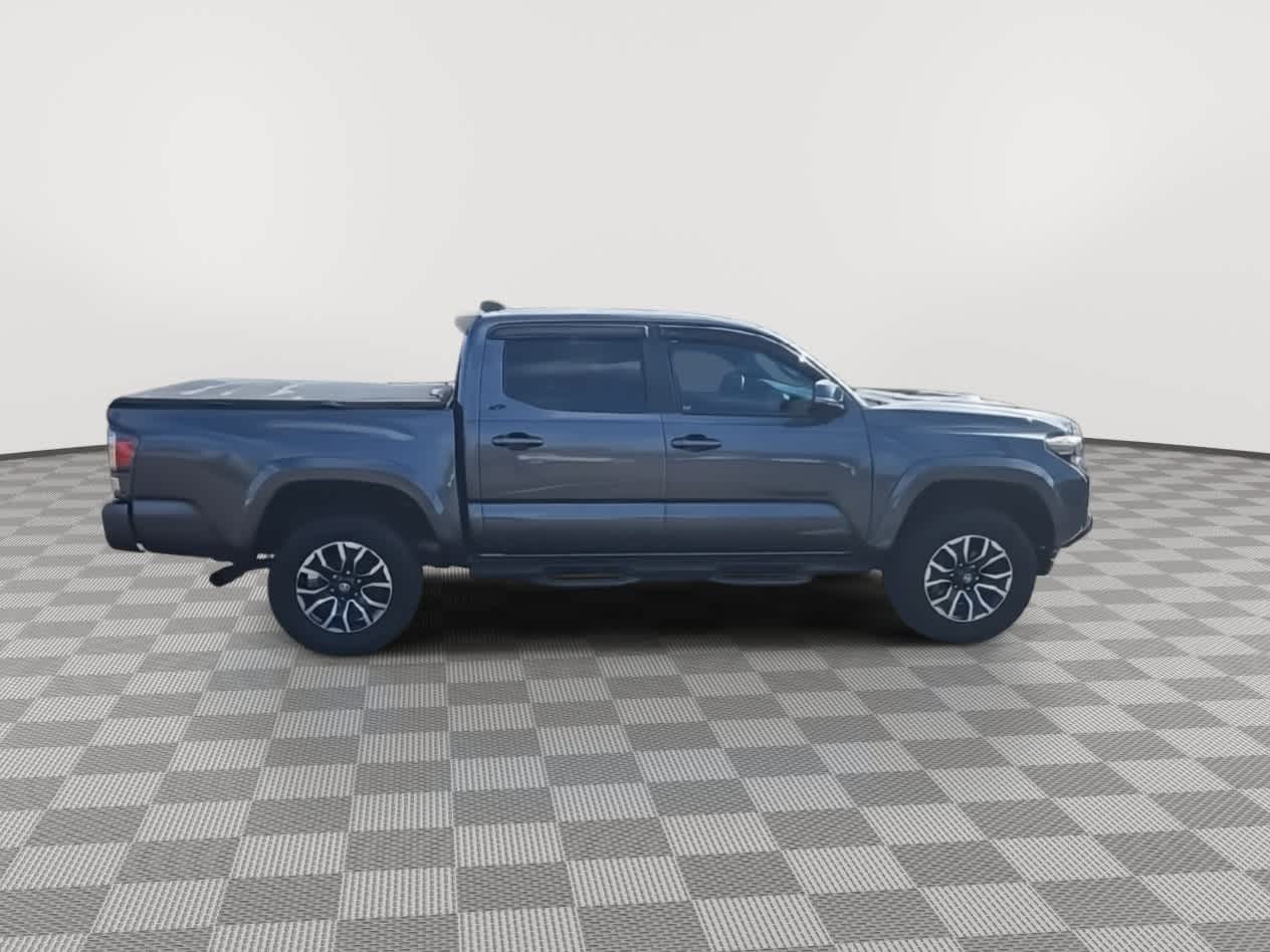 Thumbnail: 2021 Toyota Tacoma - 9