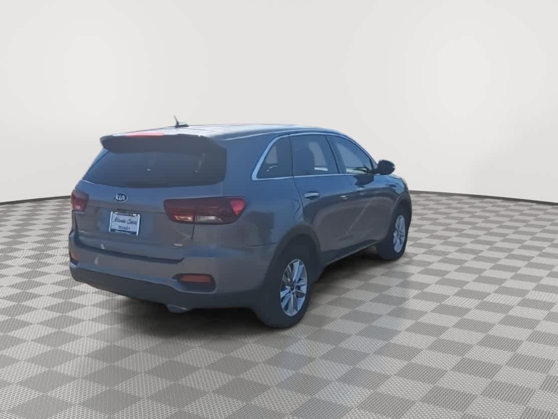 Thumbnail: 2020 Kia Sorento - 8