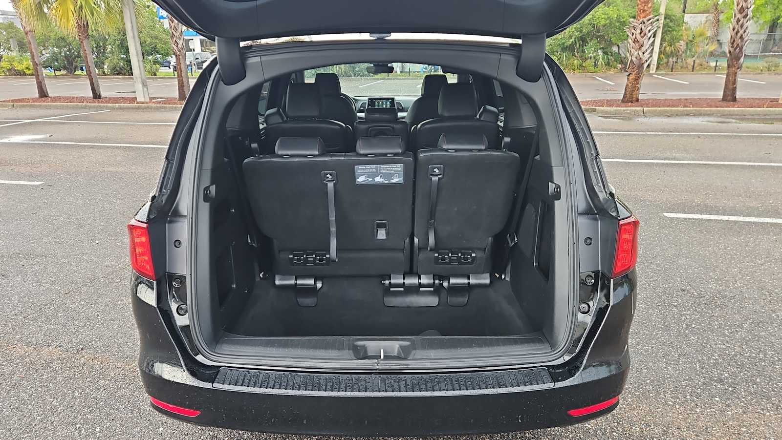 Thumbnail: 2023 Honda Odyssey - 21