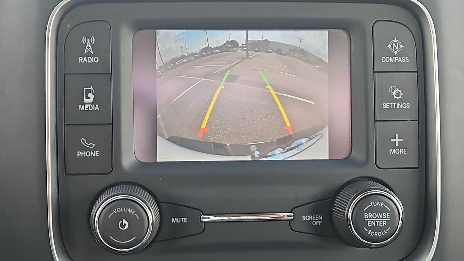 Thumbnail: 2021 RAM 1500 Classic - 22