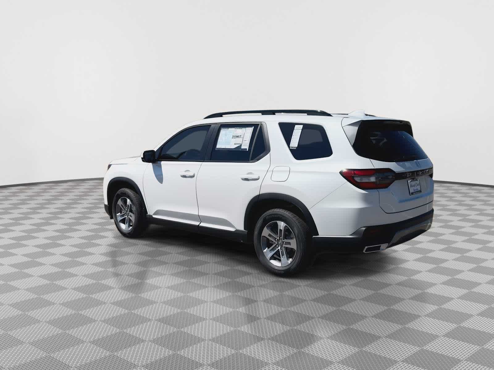 Thumbnail: 2026 Honda Pilot - 6