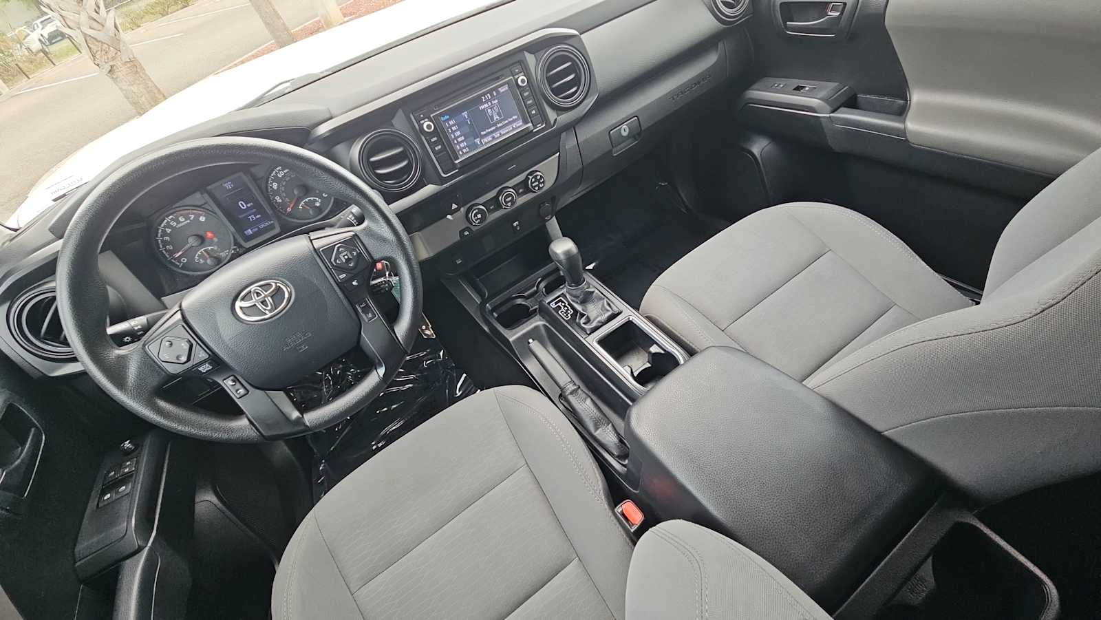 Thumbnail: 2019 Toyota Tacoma - 22