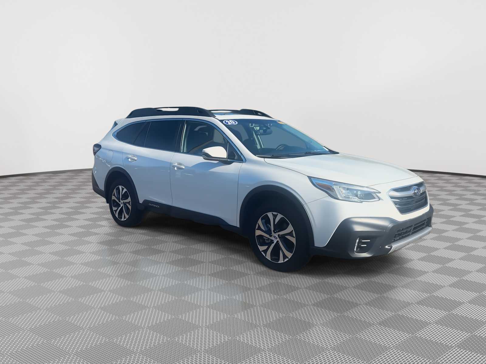 2020 Subaru Outback Limited XT photo 2